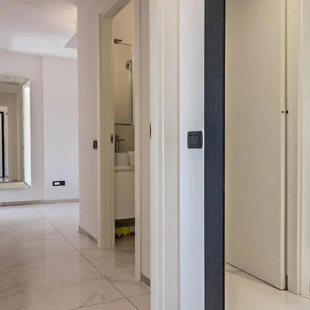 Attico Il Gabbiano Lago Maggiore Apartmán